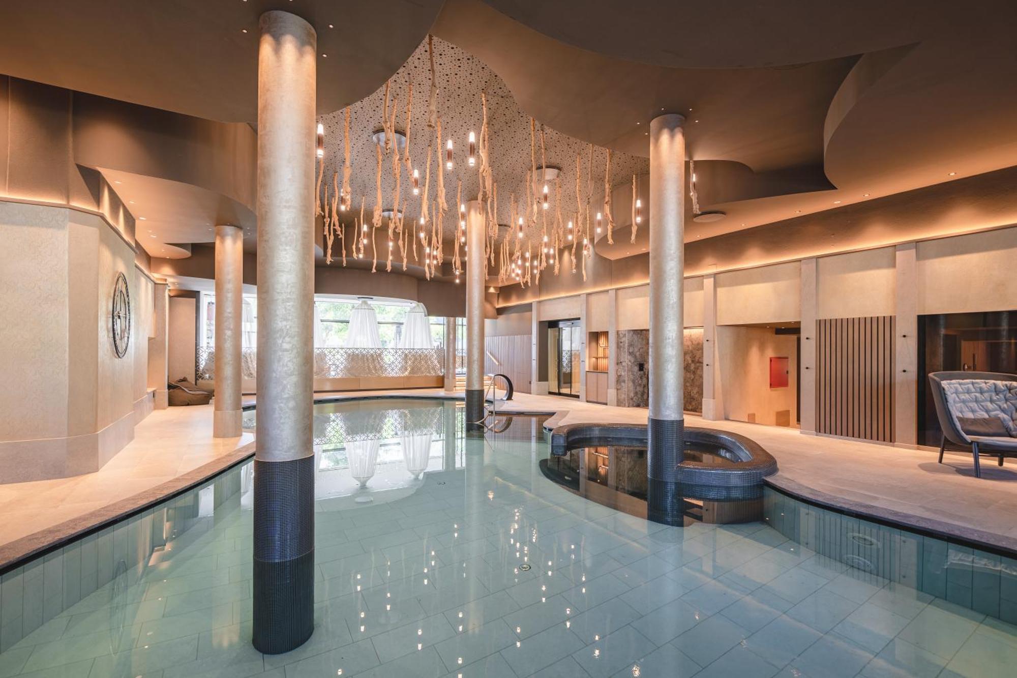 Gartenhotel Moser أبيانو سولاّ ستراذا المظهر الخارجي الصورة