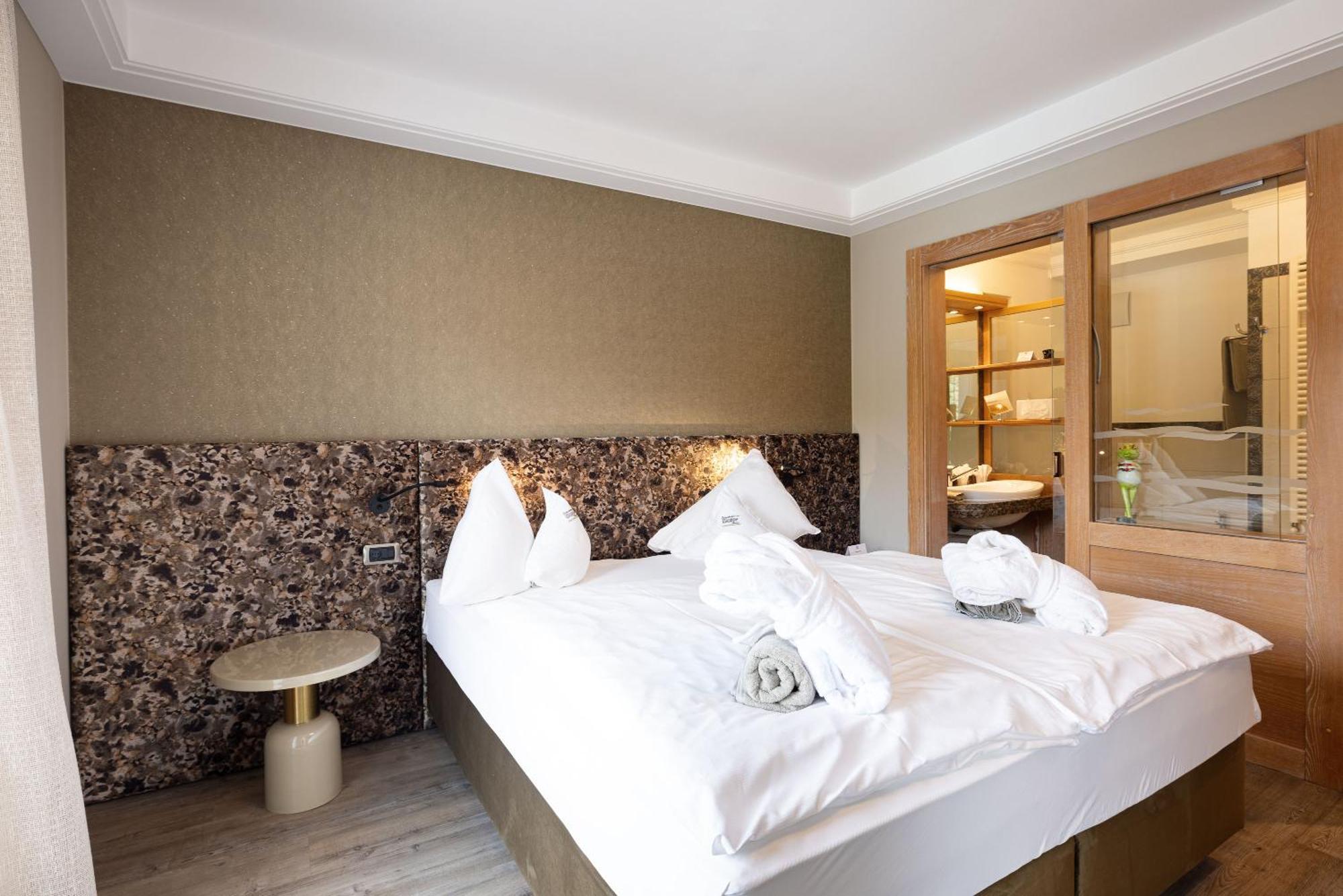 Gartenhotel Moser أبيانو سولاّ ستراذا الغرفة الصورة