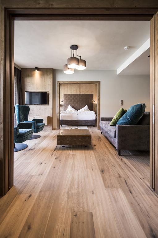 Gartenhotel Moser أبيانو سولاّ ستراذا المظهر الخارجي الصورة